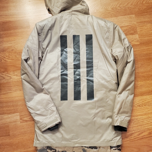 Adidas Tan ADV Reversible Coat (Small) - Picture 2 of 5